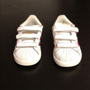 Orthopedic toddler sneakers